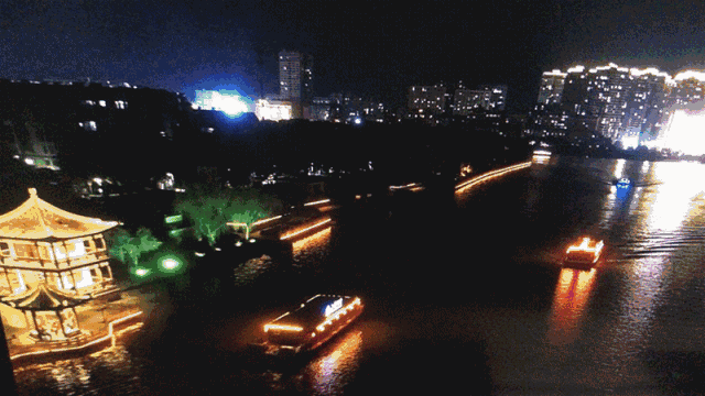 第十屆中國泰州水城水鄉國際旅游節上演3D投影秀
